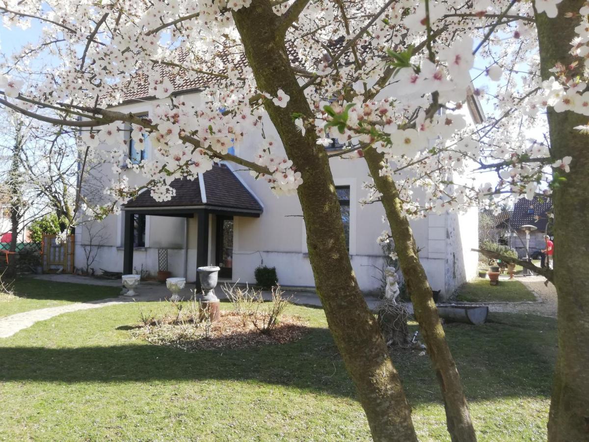 Hotellerie Jardiniers Gourmands Morsains Exterior foto